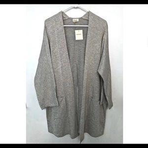 NWT DONNI. RIBBED CARDIGAN SWEATER